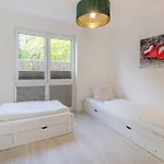 Ostse Nest Apartment *